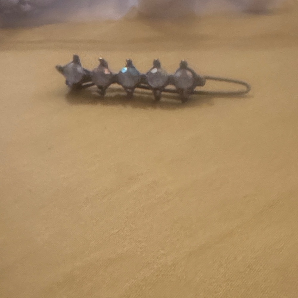 Rhinestone Bar Hair Pin in Silver